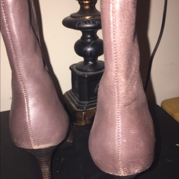 BROWN LEATHER ANKLE BOOTS👢 GUC - Picture 3 of 4